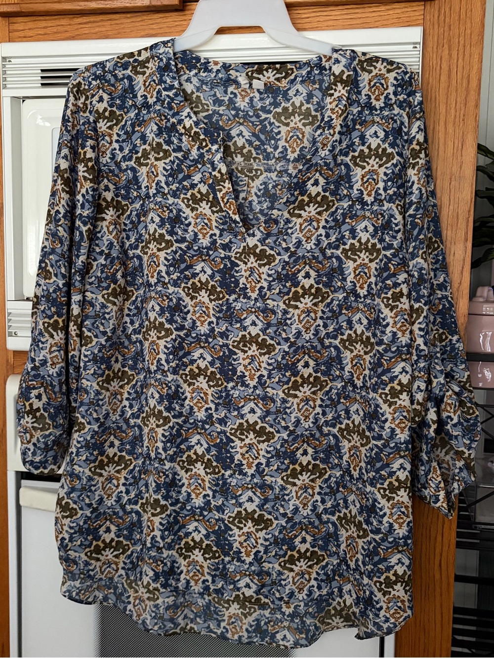 Cato Blue and Tan Patterned V-Neck Blouse